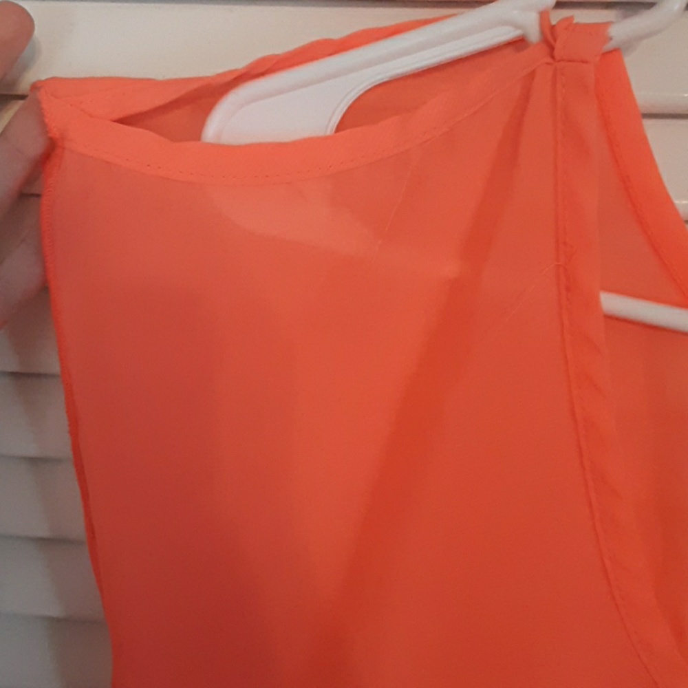 Shirt - Picture 4 of 4